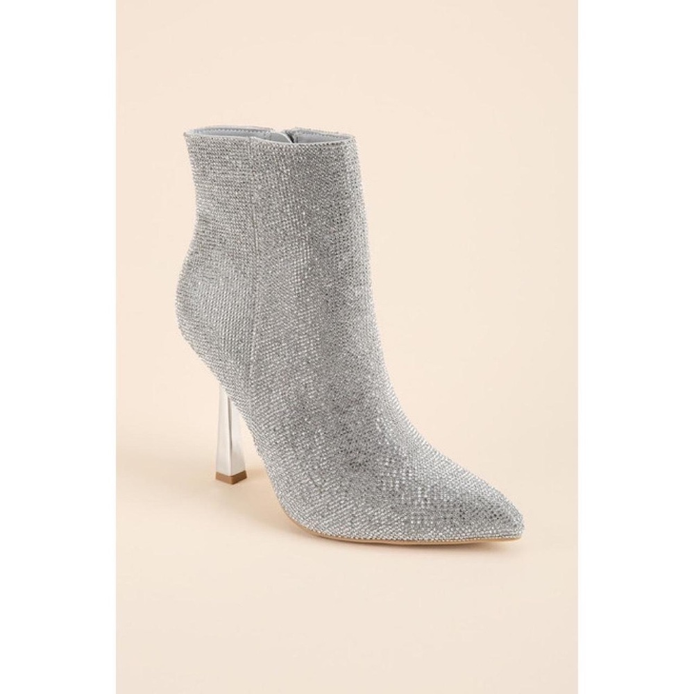 Madden Girl Women's Zavier Rhinestone Silver Boots - Size 8